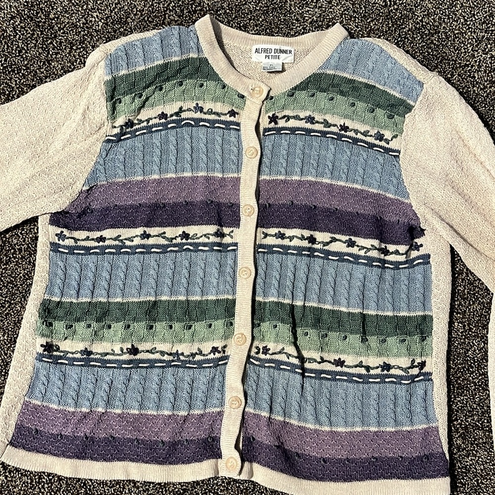 Vintage 80s Alfred Dunner petite L floral embroidered granny cardigan sweater